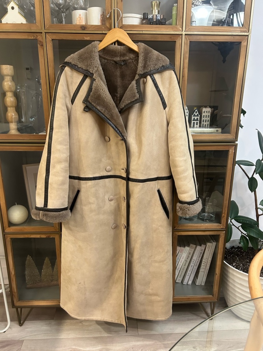 Vintage Genuine Leather Sheepskin Long Coat - Picture 2 of 16